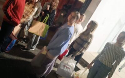 ZAHVALJUJEM I DARUJEM